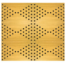 Hojas de madera del revestimiento de madera de pared de la sala de clase de madera perforada sólida superficial de los paneles acústicos de la chapa