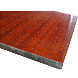 El panel perforado insonoro de absorción acústico de los techos del sitio de madera del estudio