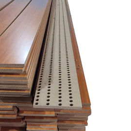 Revestimiento de madera de pared de madera acanalado de madera del panel acústico del material de aislamiento sano