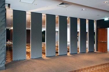 Puertas de plegamiento comerciales del acordeón de la división de la sala de conferencias para el centro de conferencias