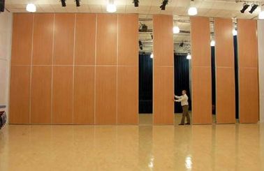 Puerta deslizante movible de los tabiques de la ejecución superior de madera interior para el auditorio