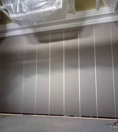 Paredes de división materiales interiores decorativas de la oficina de la puerta deslizante con la pista de aluminio