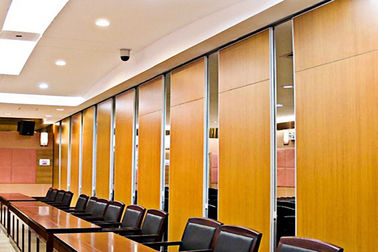 Superficie de cuero insonora que resbala las paredes de división para la sala de conferencias/los divisores movibles de la pared