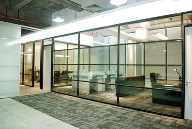 Paredes de división rectas de vidrio de desplazamiento de la forma para la oficina/la sala de conferencias
