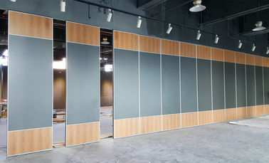 Desplazamiento de la pared de división plegable movible de Acsoustic de las puertas de aluminio para el multicolor de la oficina
