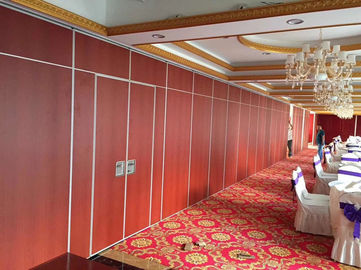Los paneles de pared plegables de madera acústicos de división del tablero superficial del Mdf de la tela para la oficina