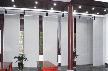 Paredes de división ligeras de la oficina/paredes de división plegables del marco de aluminio con las puertas
