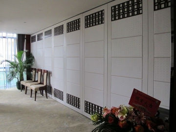 Las paredes de división acústicas de Pasillo del banquete del hotel que ajardinan el cuero acaban ISO 9001