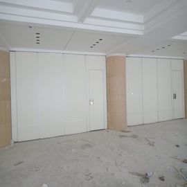 Las paredes de división operables acústicas con las puertas del paso/anodizaron el aluminio 6063 - el marco T5