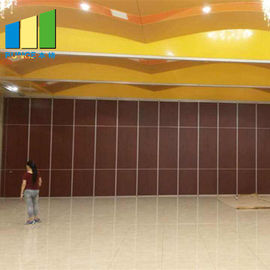 Puerta simple o doble de desplazamiento de madera de los materiales de las paredes de división de la oficina de aluminio del marco