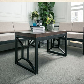 Sofá durable de los muebles de oficinas de la tela con las piernas del acero inoxidable para la zona de descanso
