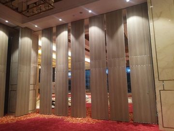 mueble de madera del acero inoxidable de Hpl del convenio de la sala de clase de 65m m que dobla la pared de división operable para la India
