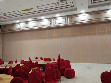 Pared de división acústica plegable modificada para requisitos particulares del PVC del tamaño para la sala de reunión