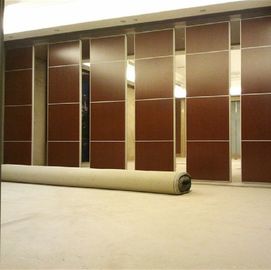 85 tipo puerta de plegamiento movible insonora de las paredes de división para la iglesia del hospital del auditorio