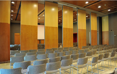 Divisor de madera movible de las paredes de división del marco de aluminio del MDF para el centro de conferencias