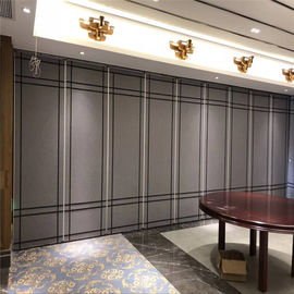Paredes de división plegables de Pasillo del banquete de 85 milímetros semi - la pared movible del hotel auto divide insonoro para Malasia