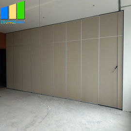 Pared operable de división de la oficina del tablero movible de las paredes en tabiques portátiles de las puertas de plegamiento de Omán