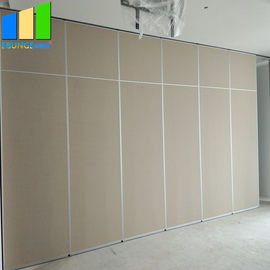 Pared operable de división de la oficina del tablero movible de las paredes en tabiques portátiles de las puertas de plegamiento de Omán