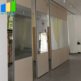 El plegamiento movible de aluminio acústico colgado superior del panel de pared de cristal del espejo de la pared de división duplicó la pantalla del tabique