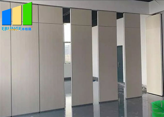 Divisiones plegables de la puerta movible acústica de la lamina de la sala de clase para las escuelas
