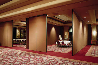 Muebles comerciales que resbalan las paredes de división acústicas movibles para el hotel