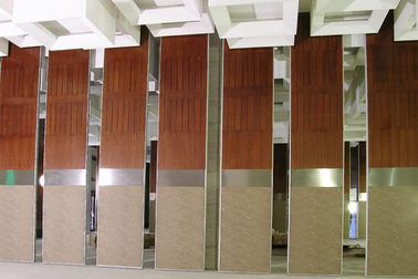 Paredes de división de desplazamiento de madera acústicas para el sitio/la sala de exposiciones de la función