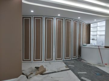 Decoración interior plegable de las paredes de división de la ejecución de madera acústica movible del hotel