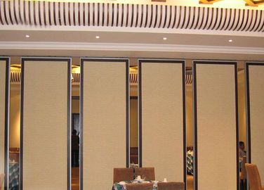 Material fonoabsorbente que resbala las paredes de divisiones para el sitio de la sala de banquetes y de la oficina