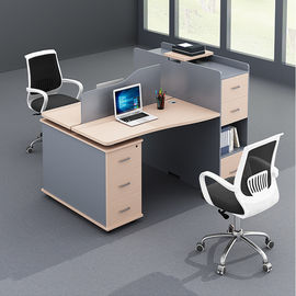 Superficie del MDF con el escritorio inclinado del puesto de trabajo de la oficina de 45 grados para el área del personal