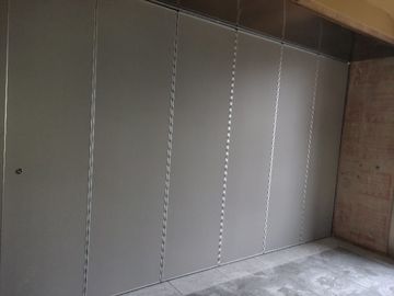 Oficina acústica del tabique de la pista movible material insonora de la pared que dobla resbalando la pared de división