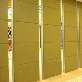 El alto hotel de madera moderno de aluminio movible desliza las paredes de división plegables del hotel de la oficina