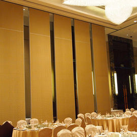 Divisiones movibles de madera acústicas plegables del sistema de la pared de división del salón de baile para el hotel