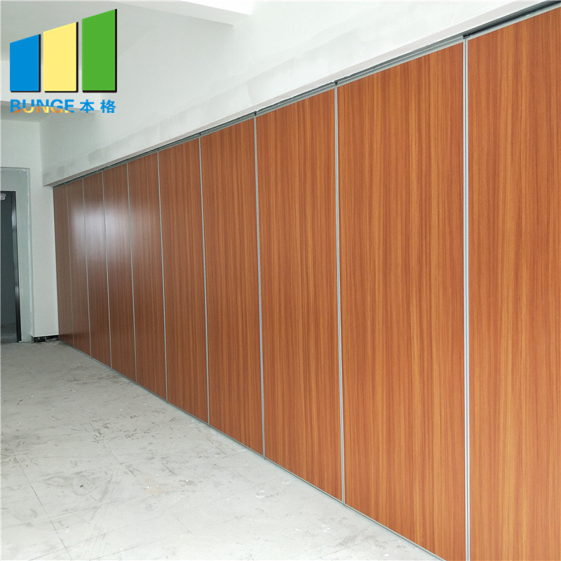 Alturas máximas de 15m de aluminio de arriba colgado muro de separación móvil operable muros de separación con 100mm